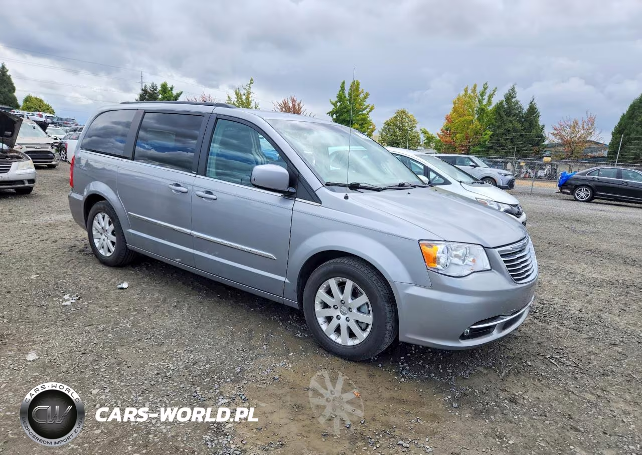 2013 Chrysler Town & Country Touring VIN:2C4RC1BG4DR675523 - 4