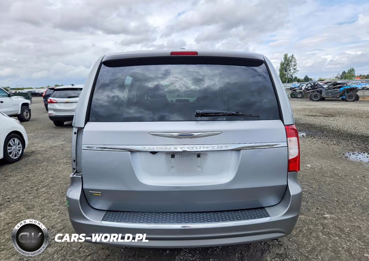 2013 Chrysler Town & Country Touring VIN:2C4RC1BG4DR675523 - 6