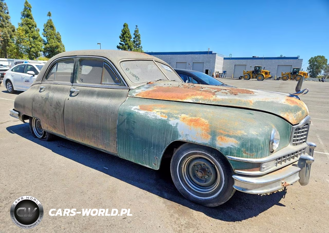 1949 Packard 8 Deluxe VIN:2252-9-I0098 - 4