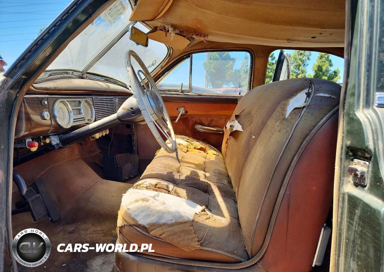 1949 Packard 8 Deluxe VIN:2252-9-I0098 - 7