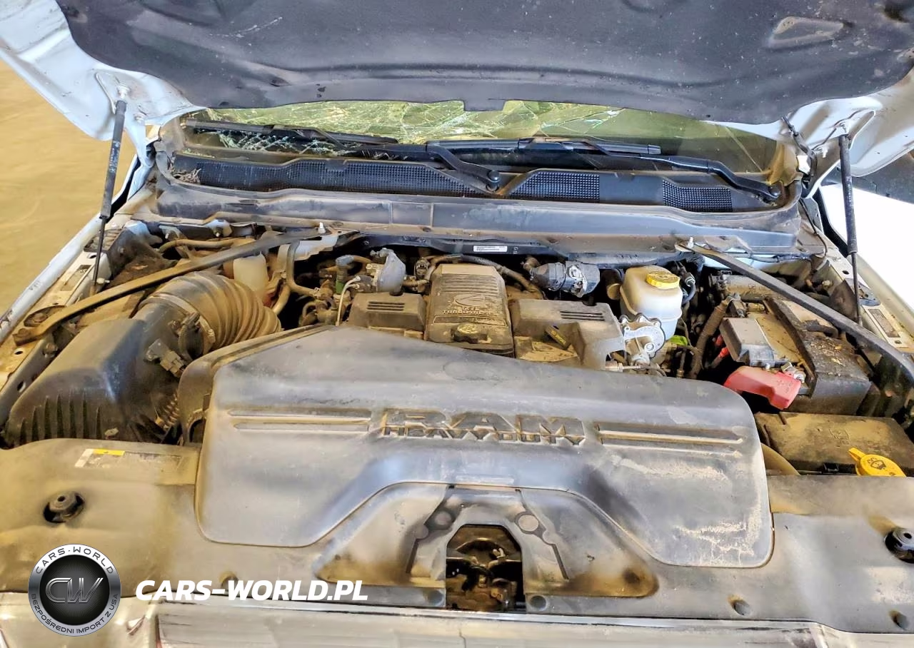 2024 Ram 2500 Tradesman VIN:3C6UR5HL3RG103903 - 11