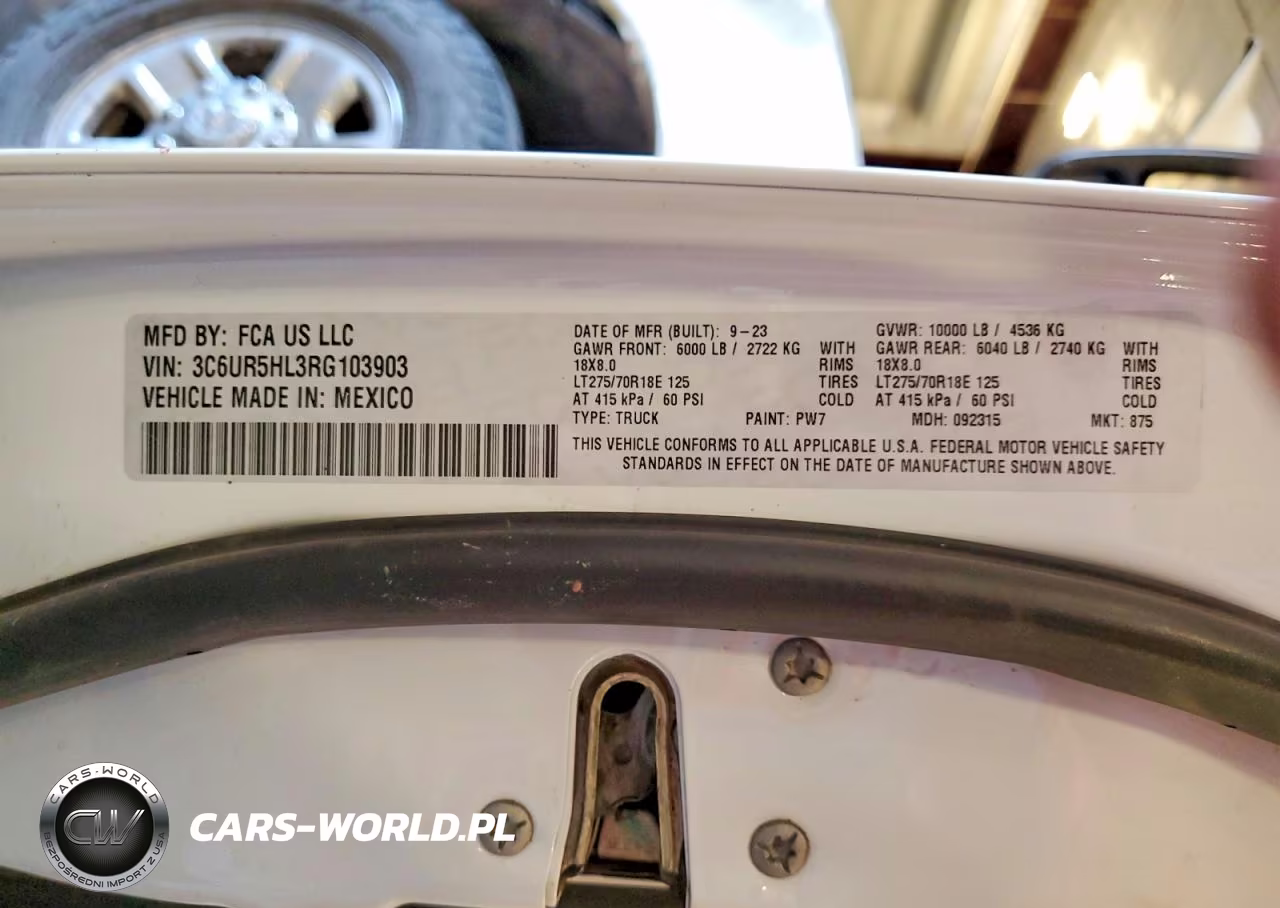 2024 Ram 2500 Tradesman VIN:3C6UR5HL3RG103903 - 12