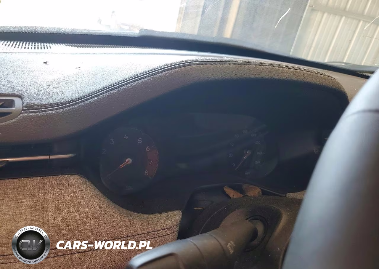 2025 Jeep Compass Latitude VIN:3C4NJDBN0ST595635 - 9