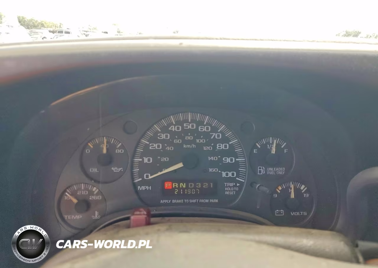 2002 Chevrolet Express G2500 VIN:1GCGG29RX21127763 - 9