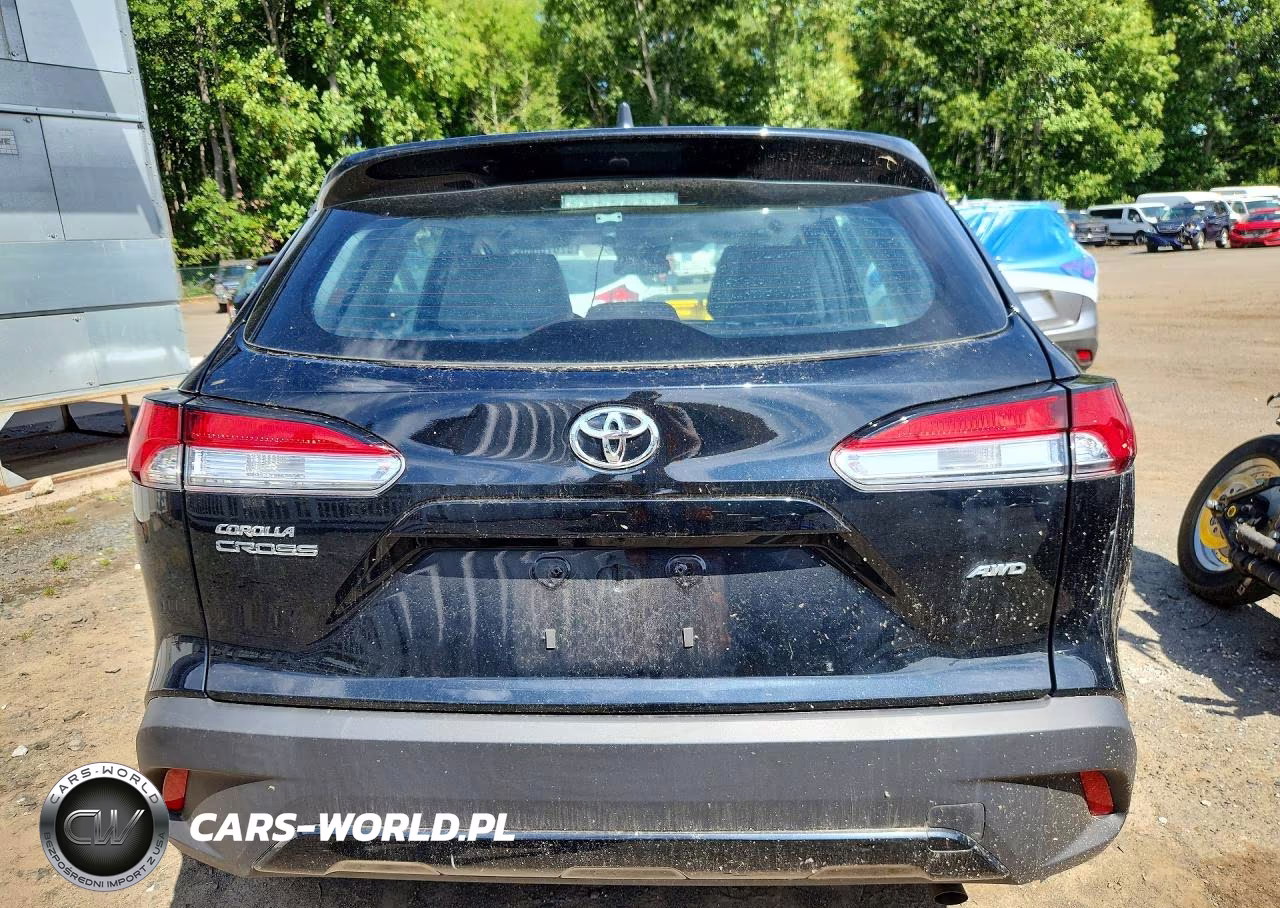2024 Toyota Corolla Cross L VIN:7MUAAABG5RV119180 - 6