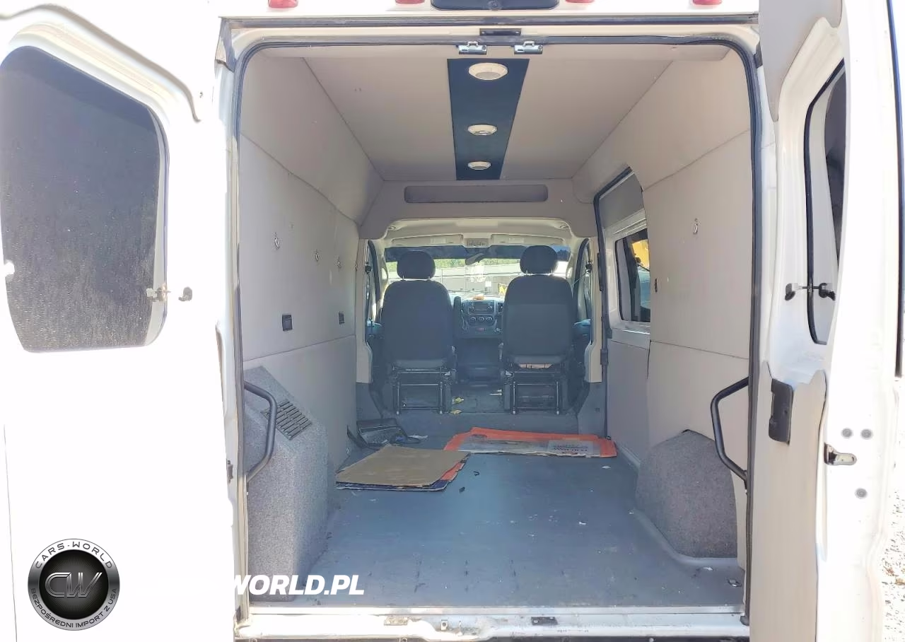 2020 Ram Promaster 1500 Delivery Van VIN:3C6TRVBG6LE130250 - 10
