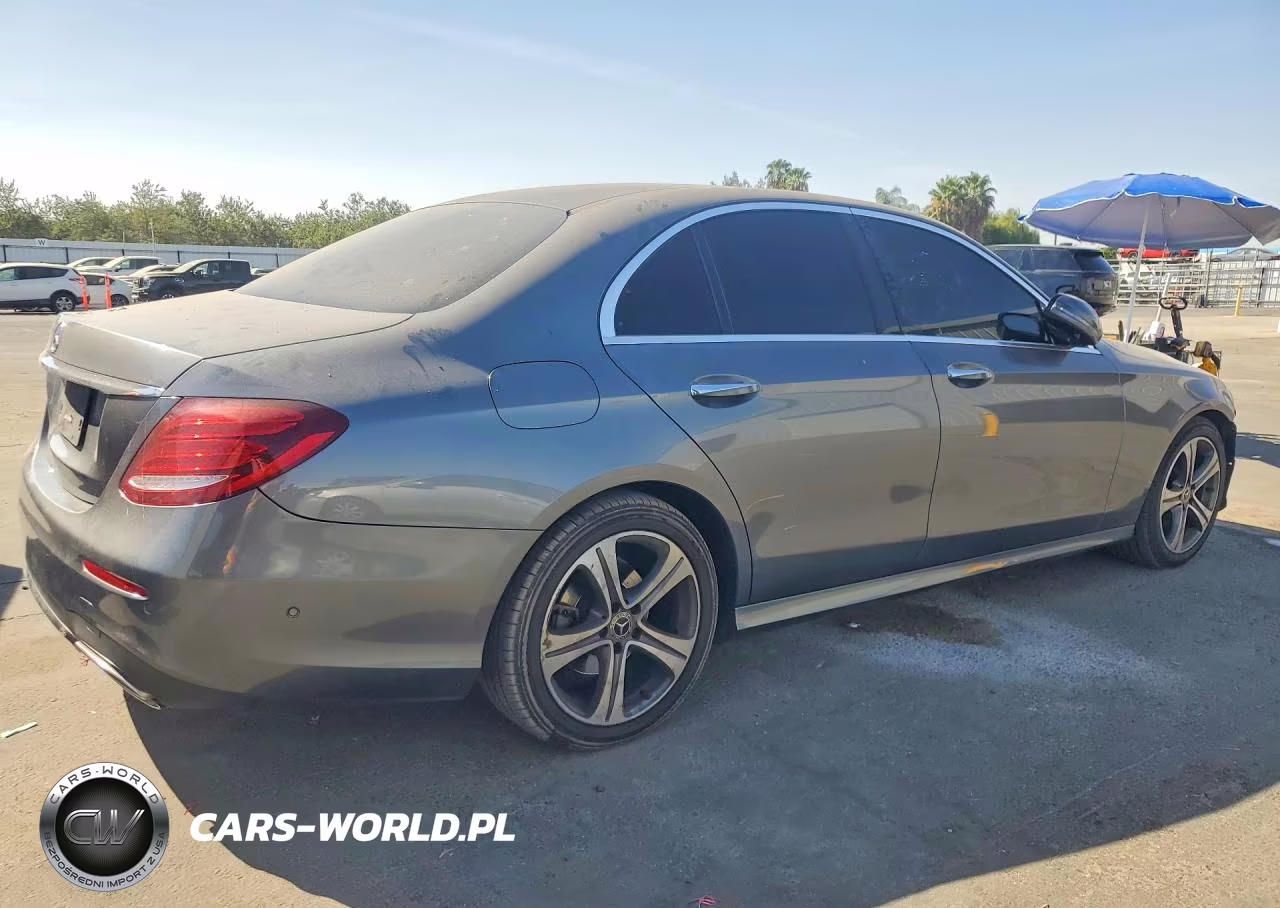 2019 Mercedes-Benz E 300 VIN:WDDZF4JB7KA523144 - 3