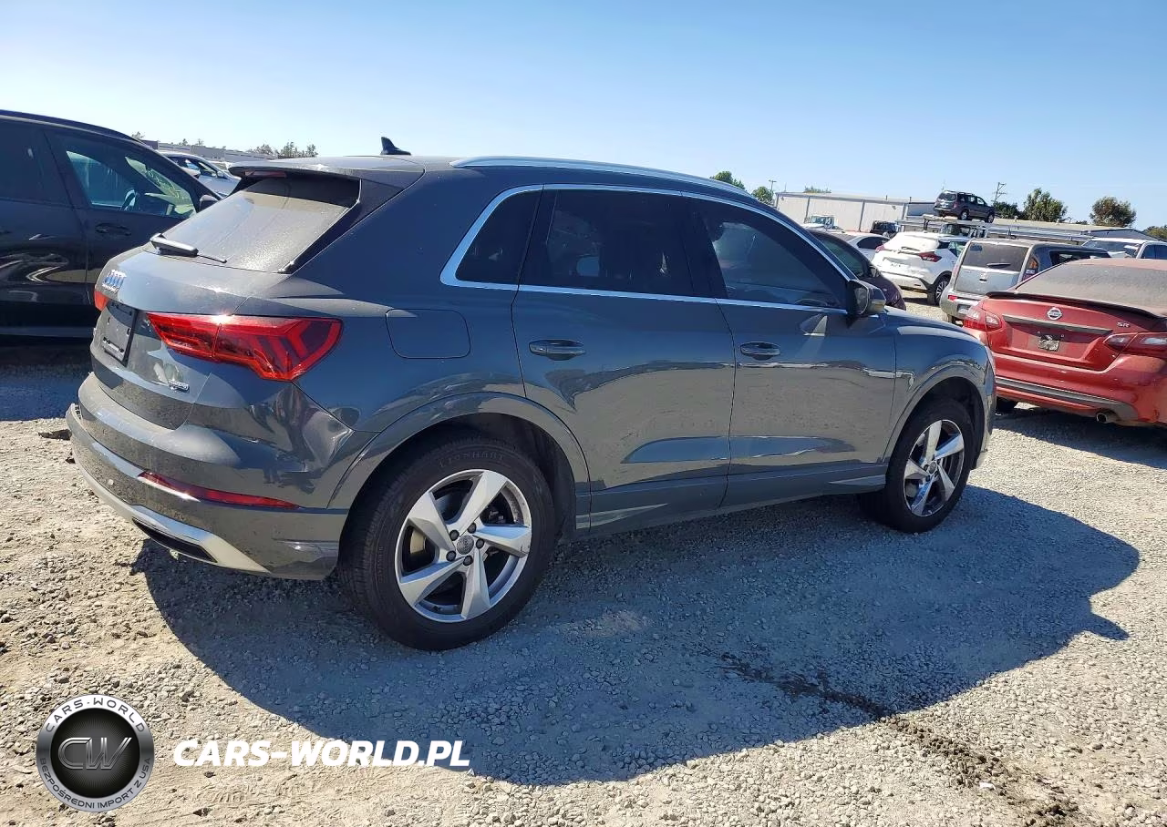 2020 Audi Q3 Premium VIN:WA1AECF35L1101309 - 3