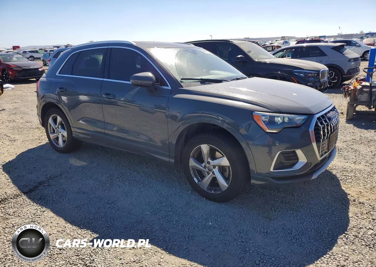 2020 Audi Q3 Premium VIN:WA1AECF35L1101309 - 4