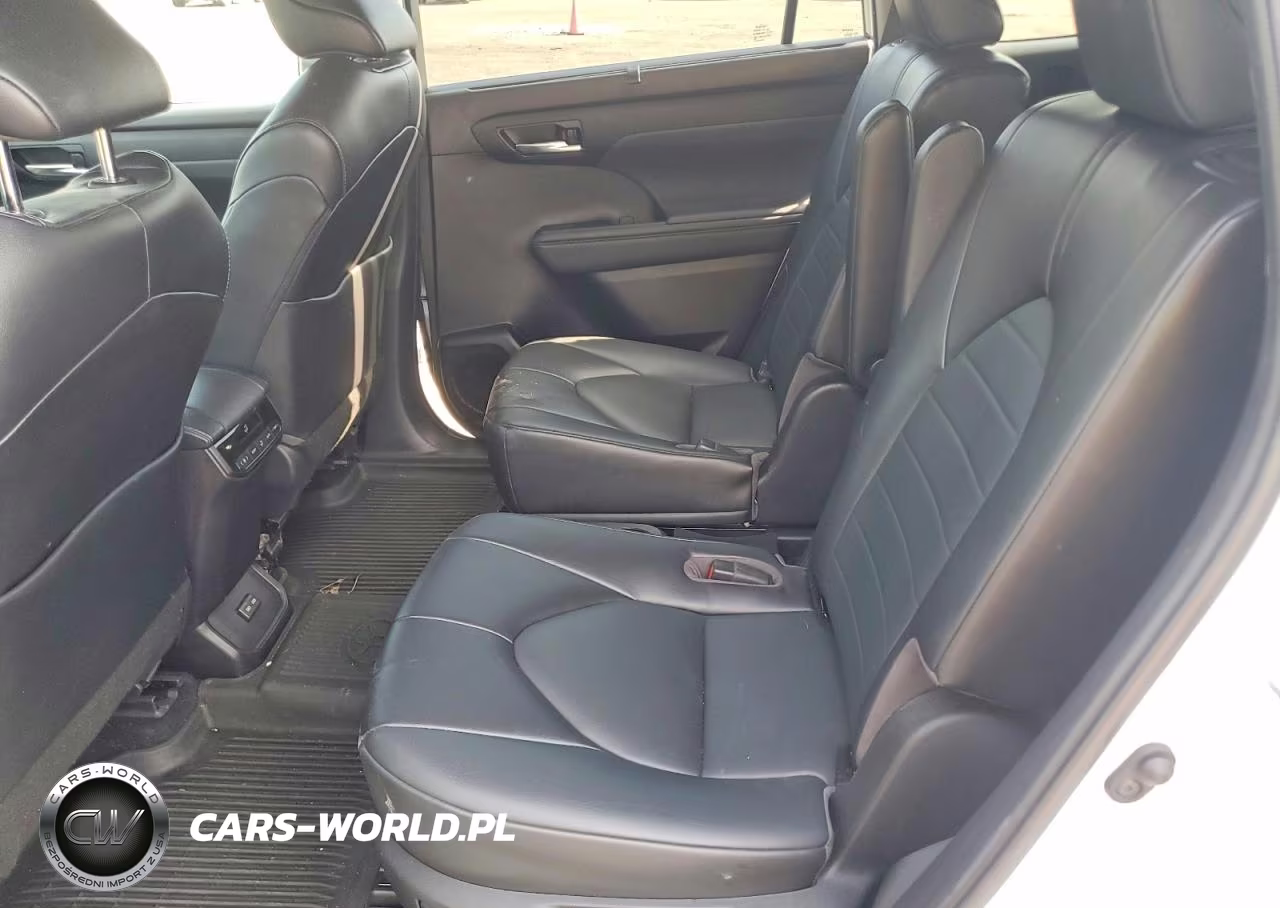 2022 Toyota Highlander Xle VIN:5TDGZRAH4NS560007 - 10