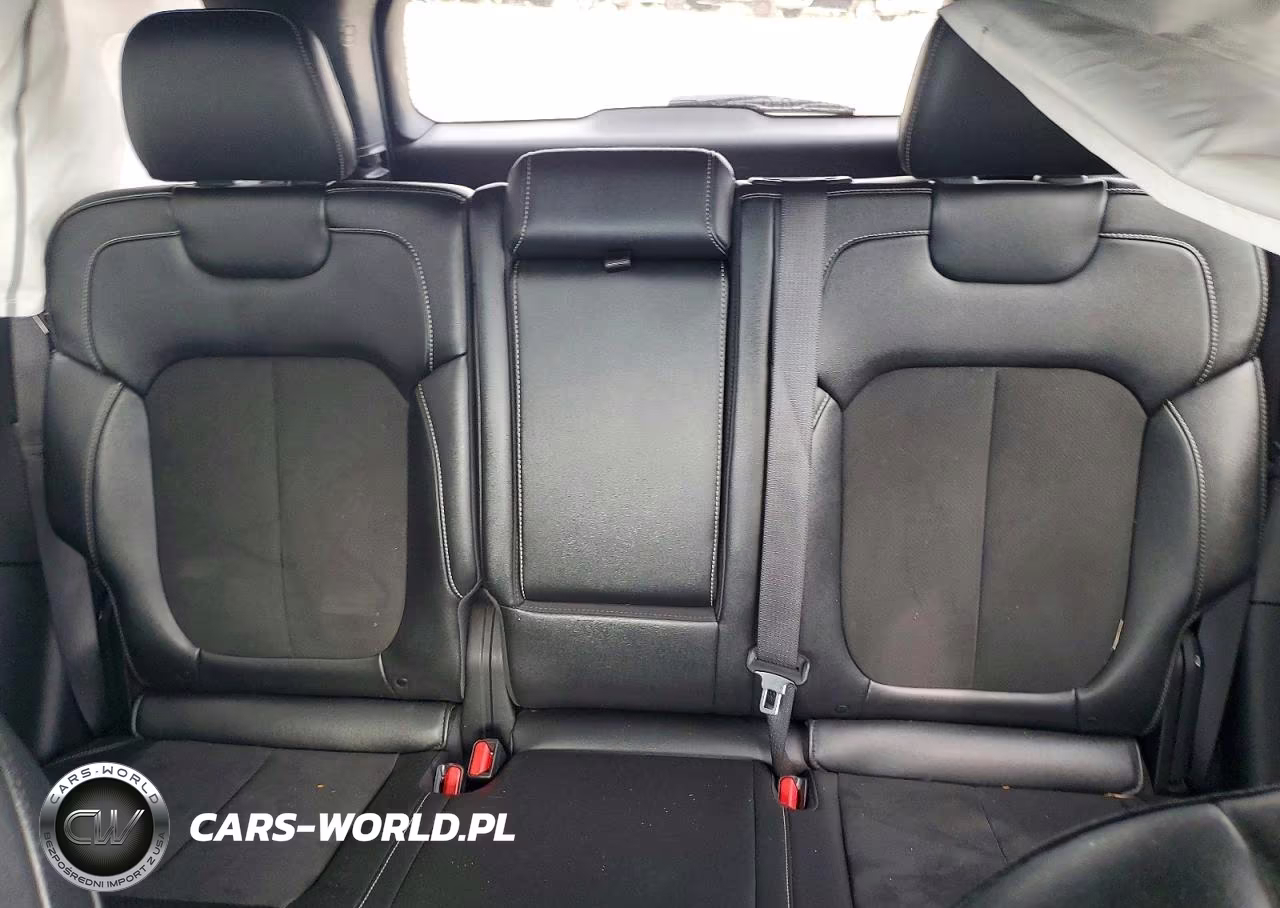 2024 Jeep Grand Cherokee Laredo VIN:1C4RJHAG5R8519865 - 10