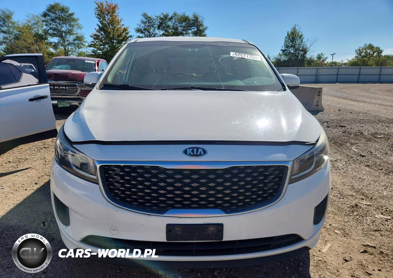 2015 Kia Sedona Lx VIN:KNDMB5C18F6042547 - 5