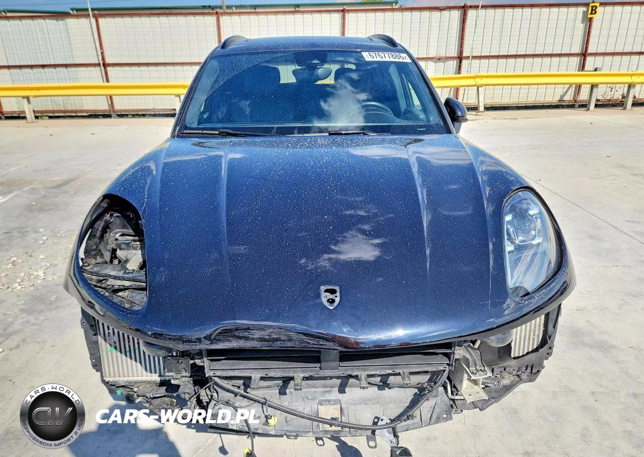 2017 Porsche Macan Turbo VIN:WP1AF2A57HLB61575 - 5