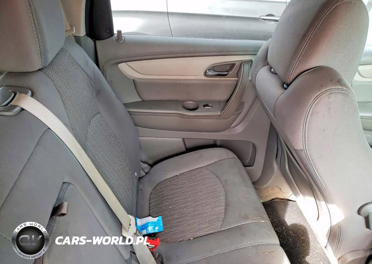2017 Chevrolet Traverse Ls VIN:1GNKRFED2HJ181743 - 10