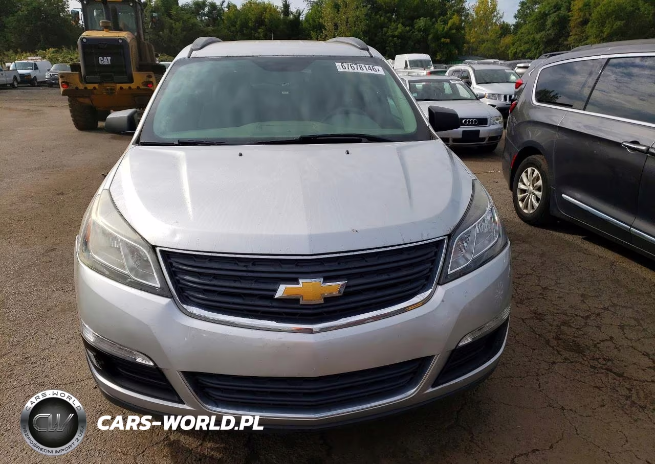 2017 Chevrolet Traverse Ls VIN:1GNKRFED2HJ181743 - 5