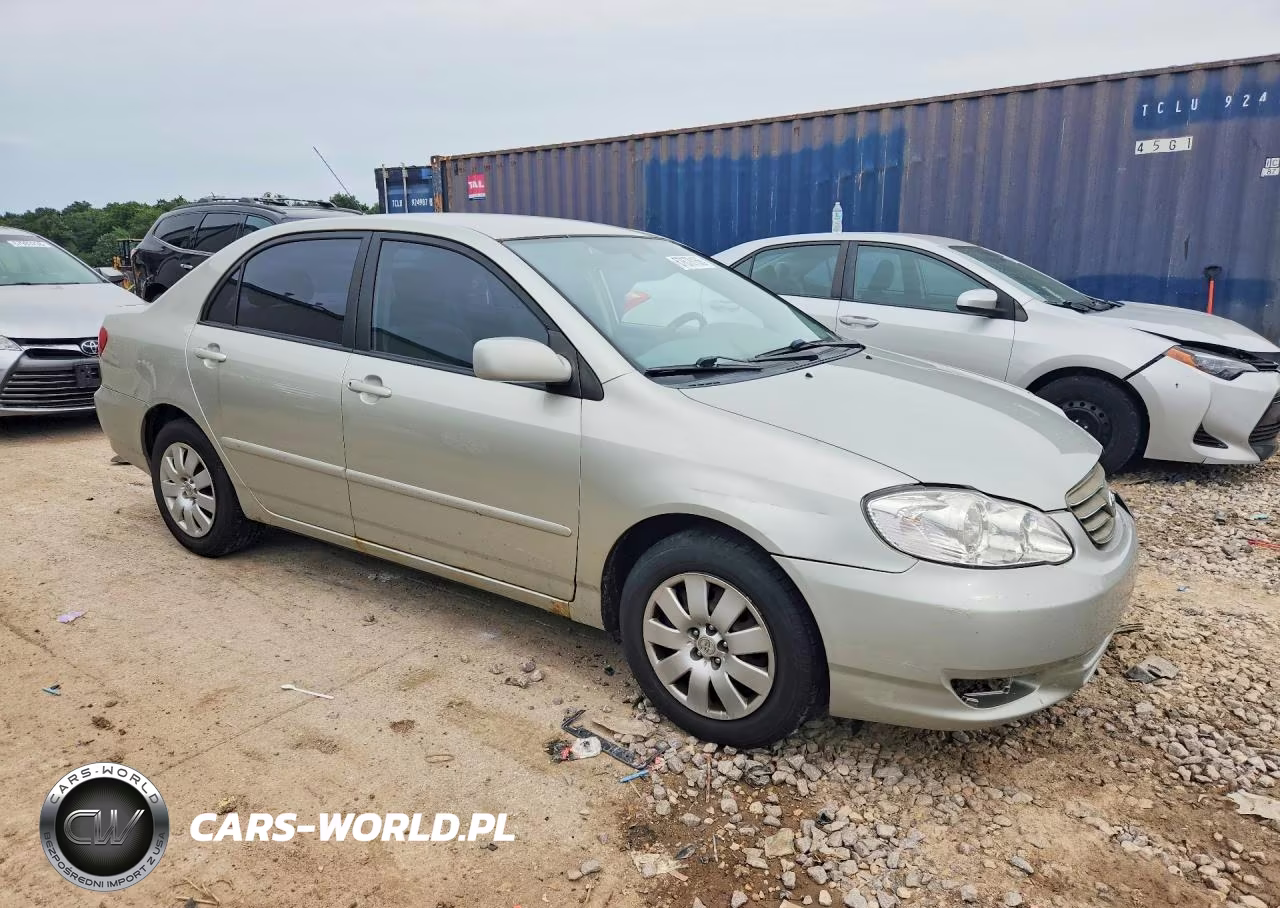 2003 Toyota Corolla Le VIN:JTDBR32EX30009480 - 4