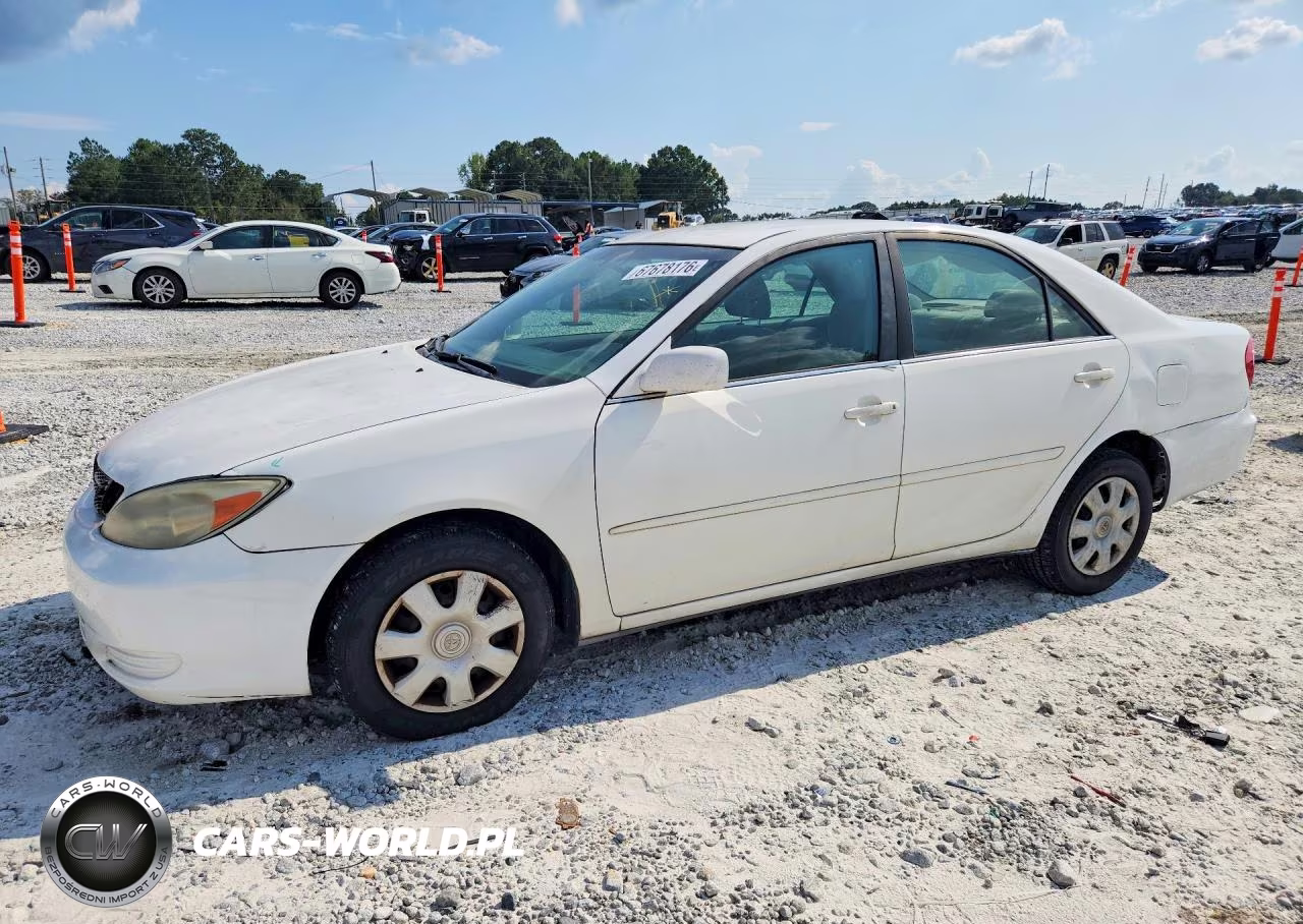 2003 Toyota Camry Le VIN:4T1BE32K43U156514 - 1