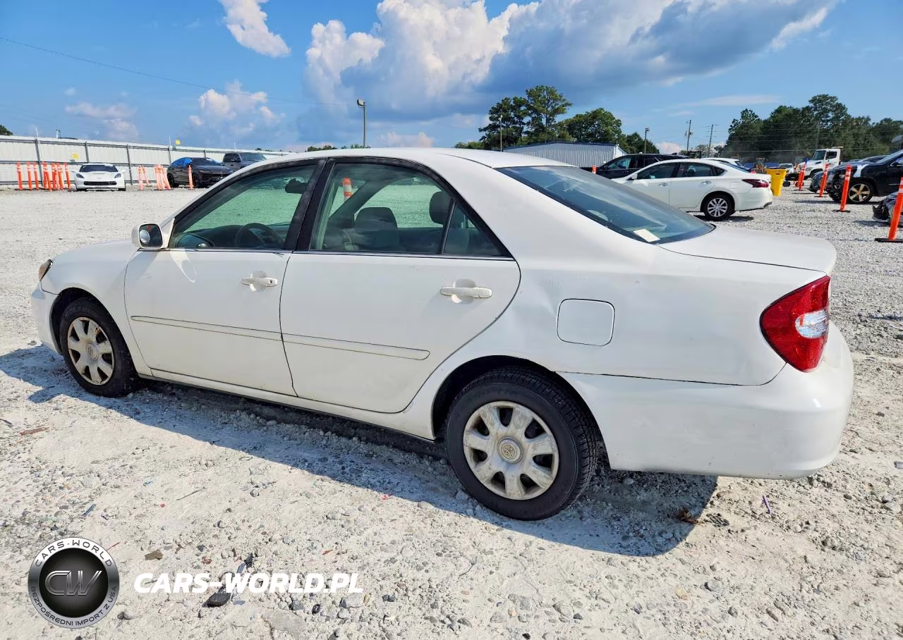 2003 Toyota Camry Le VIN:4T1BE32K43U156514 - 2
