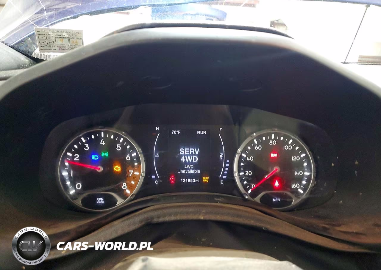 2018 Jeep Renegade Sport VIN:ZACCJBAH8JPJ04092 - 9