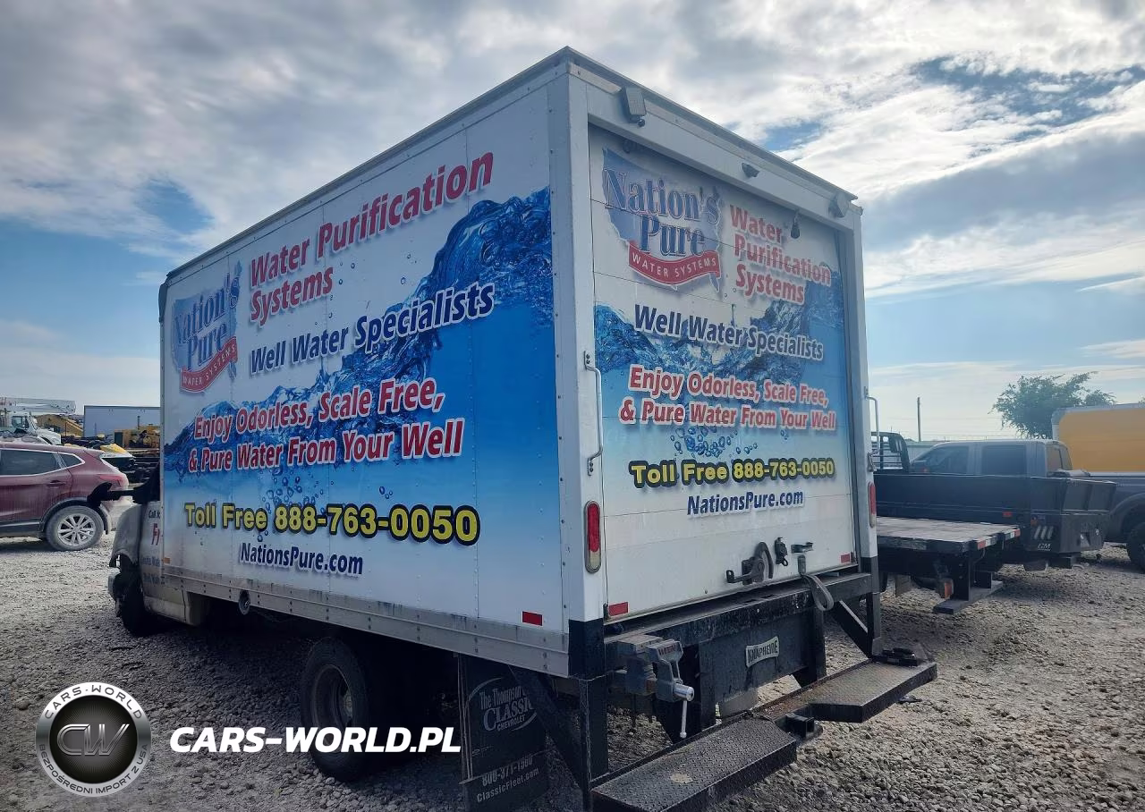2021 Chevrolet Express G3500 Box Truck VIN:1GB3GSC75M1151515 - 2