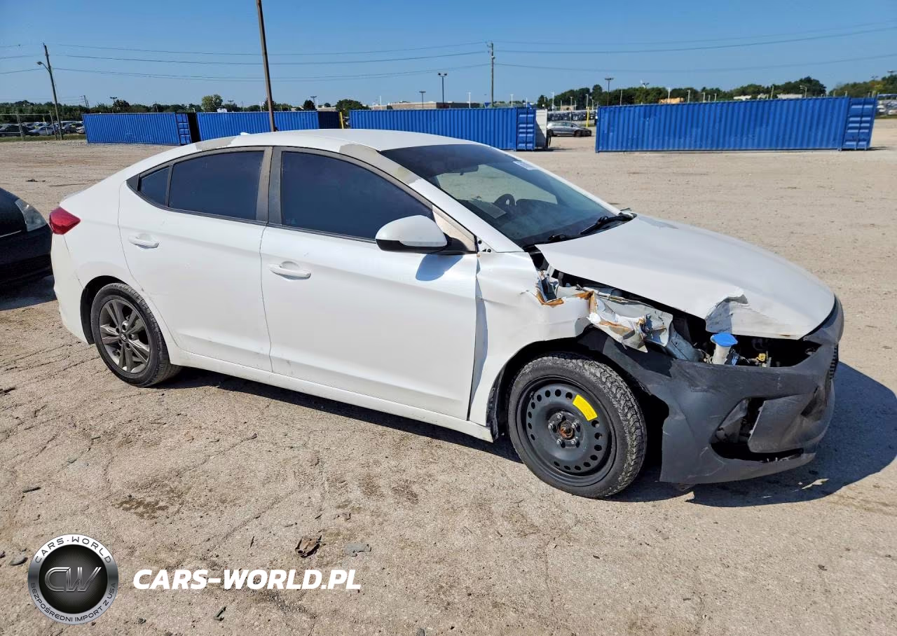 2017 Hyundai Elantra Se VIN:5NPD84LF0HH104682 - 4
