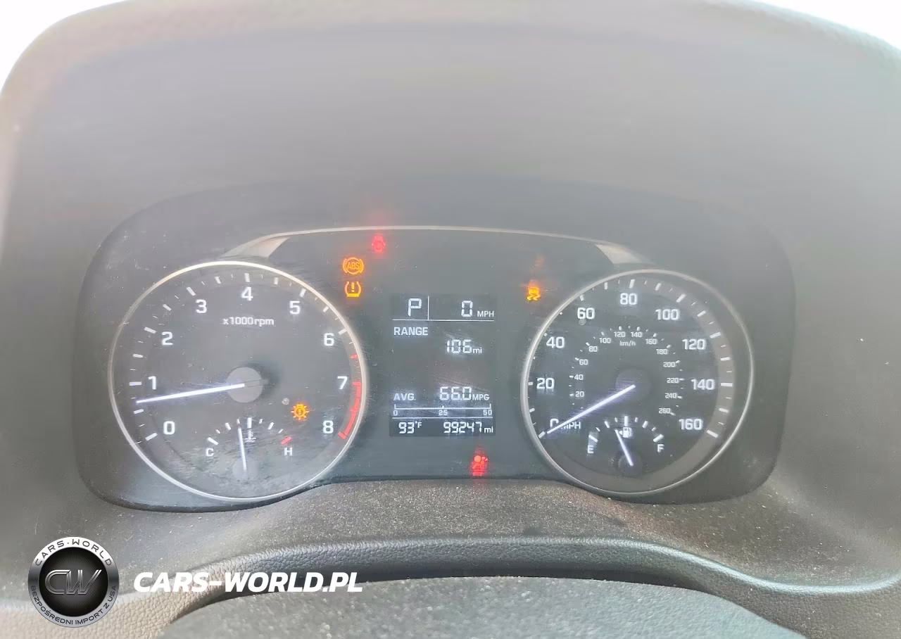 2017 Hyundai Elantra Se VIN:5NPD84LF0HH104682 - 9