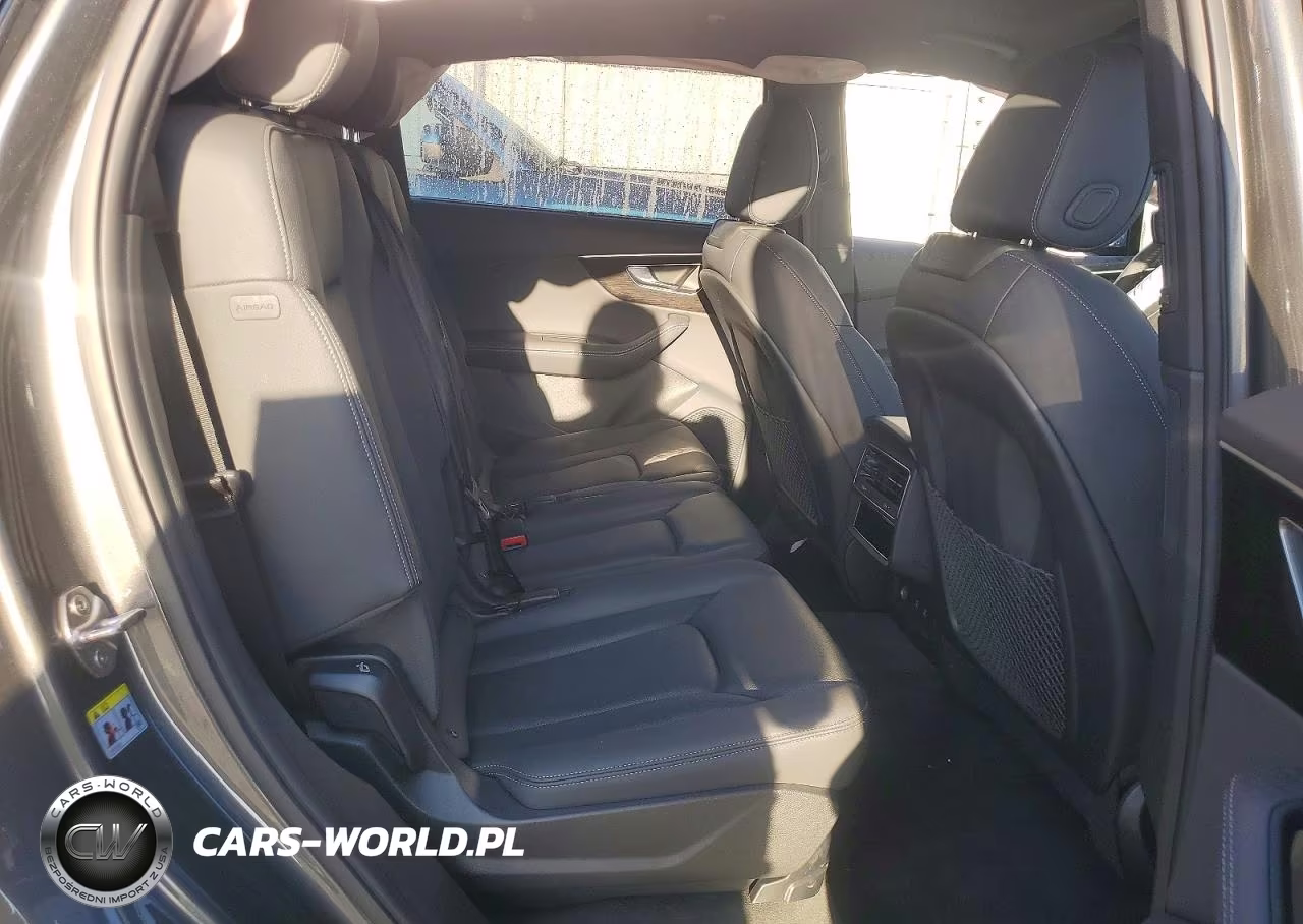 2025 Audi Q7 Premium Plus VIN:WA1LVBF70SD022083 - 11
