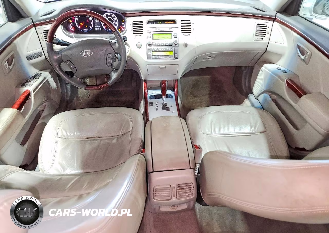 2008 Hyundai Azera Limited VIN:KMHFC46F38A305255 - 8