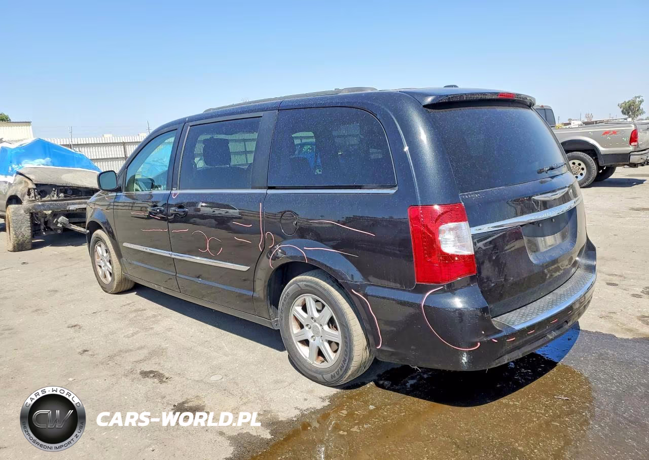 2011 Chrysler Town & Country Touring VIN:2A4RR5DG2BR611359 - 2