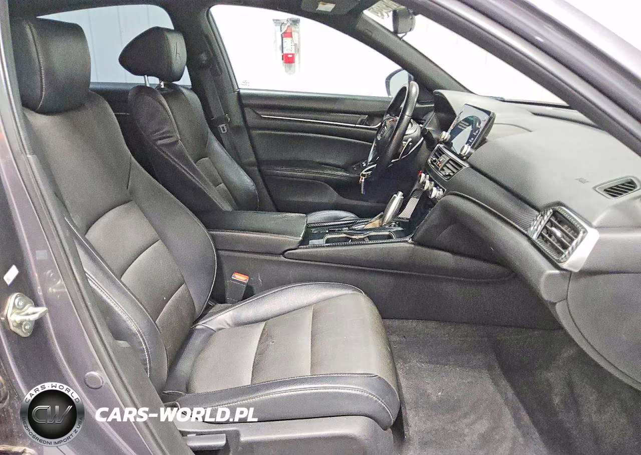 2018 Honda Accord Sport VIN:1HGCV1F37JA197719 - 13