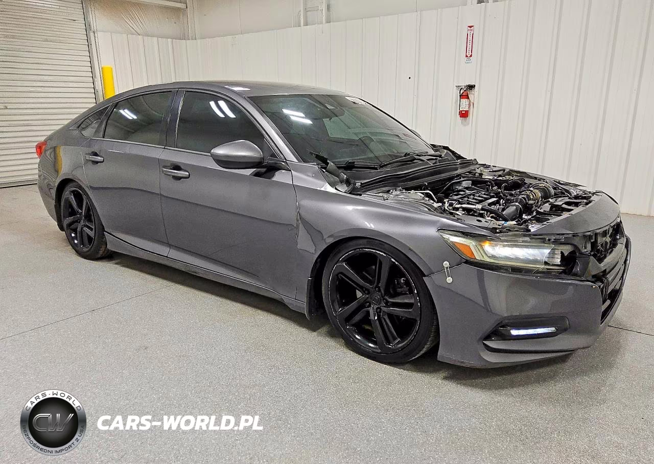 2018 Honda Accord Sport VIN:1HGCV1F37JA197719 - 4