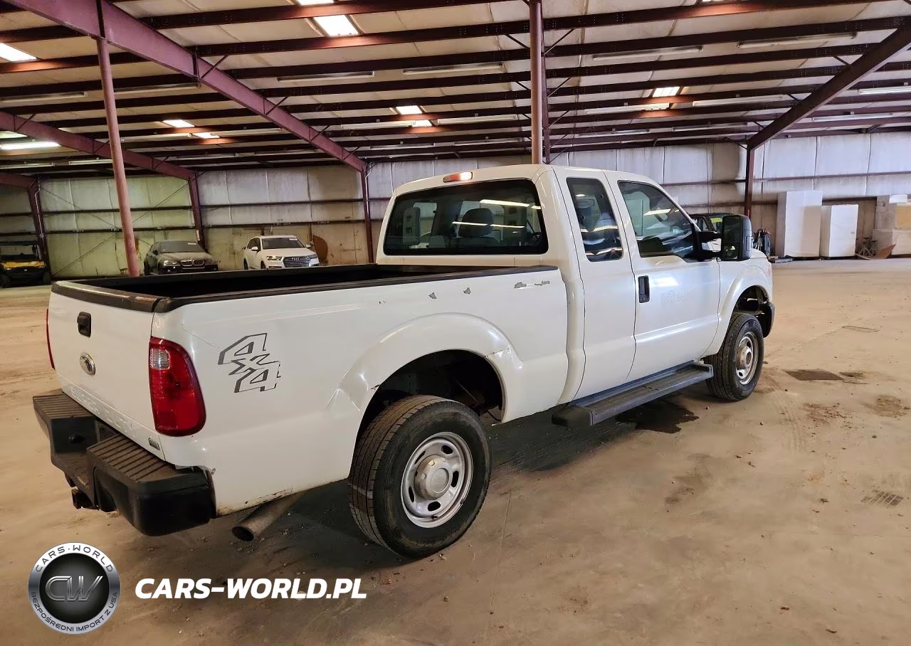 2011 Ford F250 Super Duty VIN:1FT7X2B68BED03721 - 3