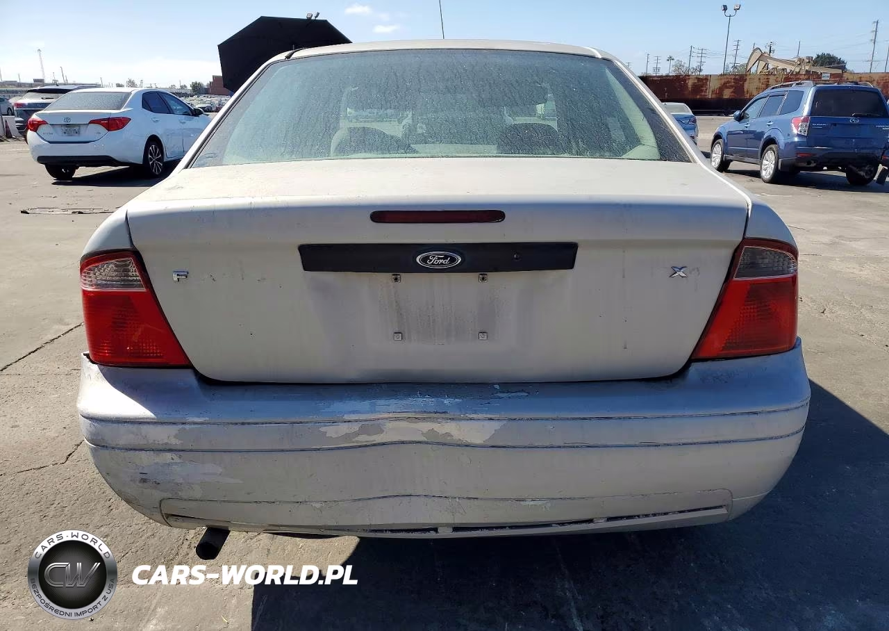 2005 Ford Focus Zx4 VIN:1FAFP34N05W105502 - 6