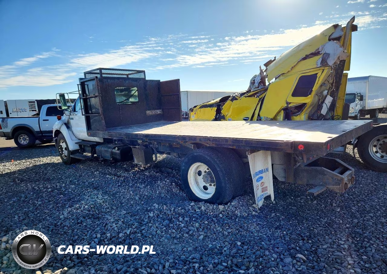 2004 Ford F650 Super VIN:3FRNF652X4V609632 - 2
