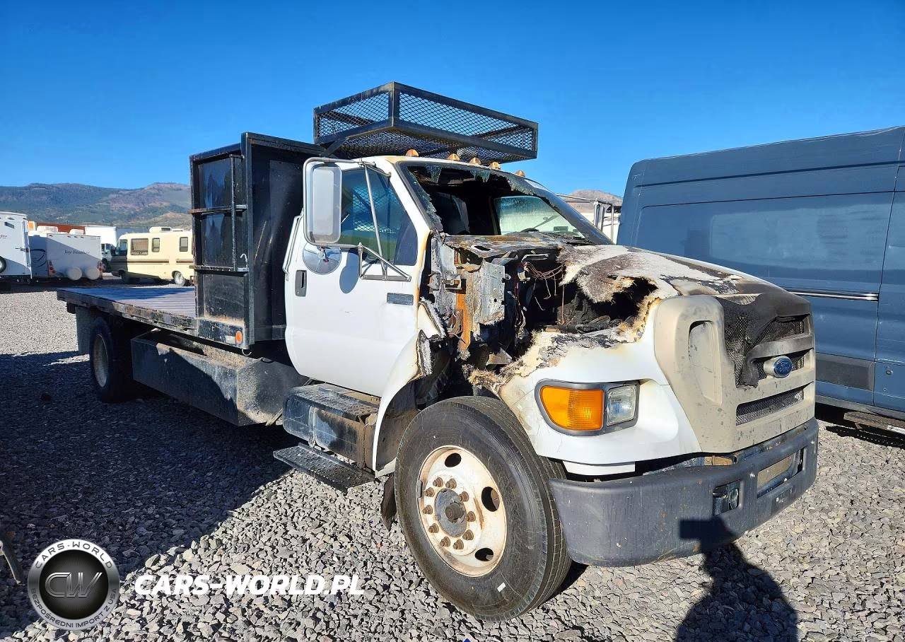 2004 Ford F650 Super VIN:3FRNF652X4V609632 - 4