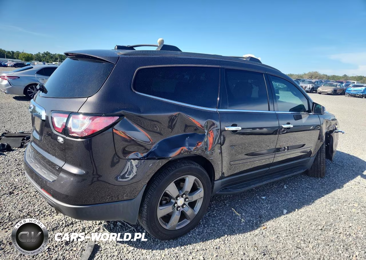 2017 Chevrolet Traverse Lt VIN:1GNKRHKD8HJ251486 - 3