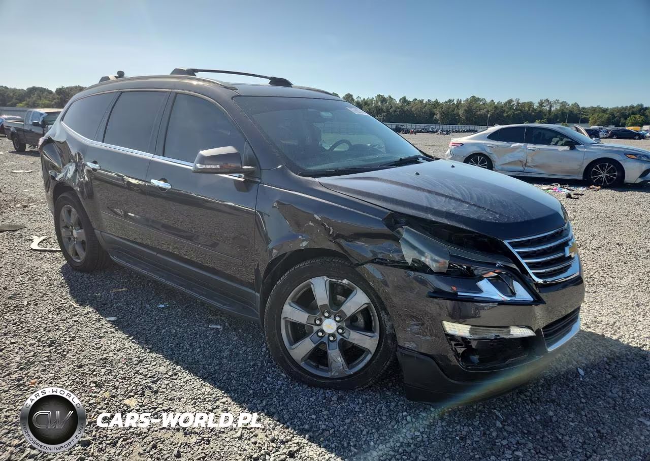 2017 Chevrolet Traverse Lt VIN:1GNKRHKD8HJ251486 - 4