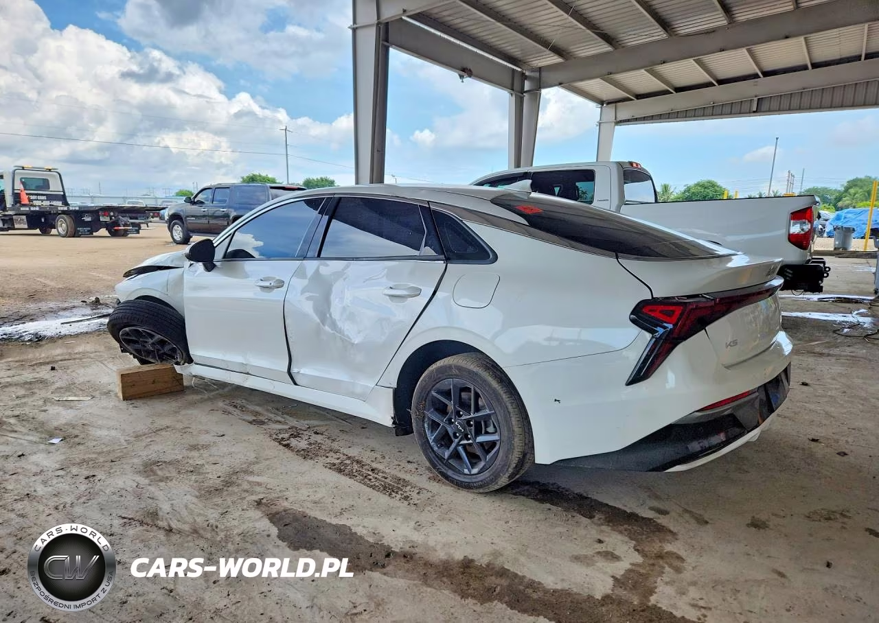 2025 Kia K5 Lxs VIN:KNAG24J79S5289944 - 2