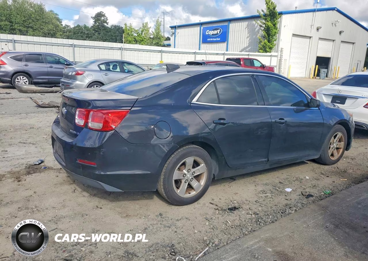 2015 Chevrolet Malibu Ls VIN:1G11B5SL4FF101382 - 3