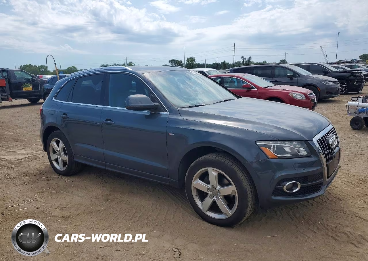 2011 Audi Q5 Premium Plus VIN:WA1DKAFP3BA026623 - 4