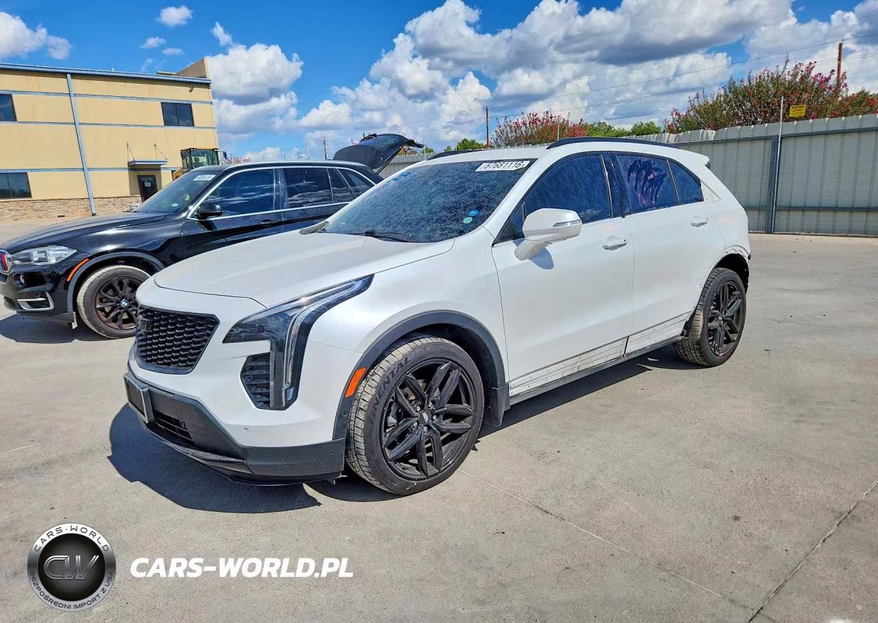 2019 Cadillac Xt4 Sport VIN:1GYFZFR44KF214024 - 1