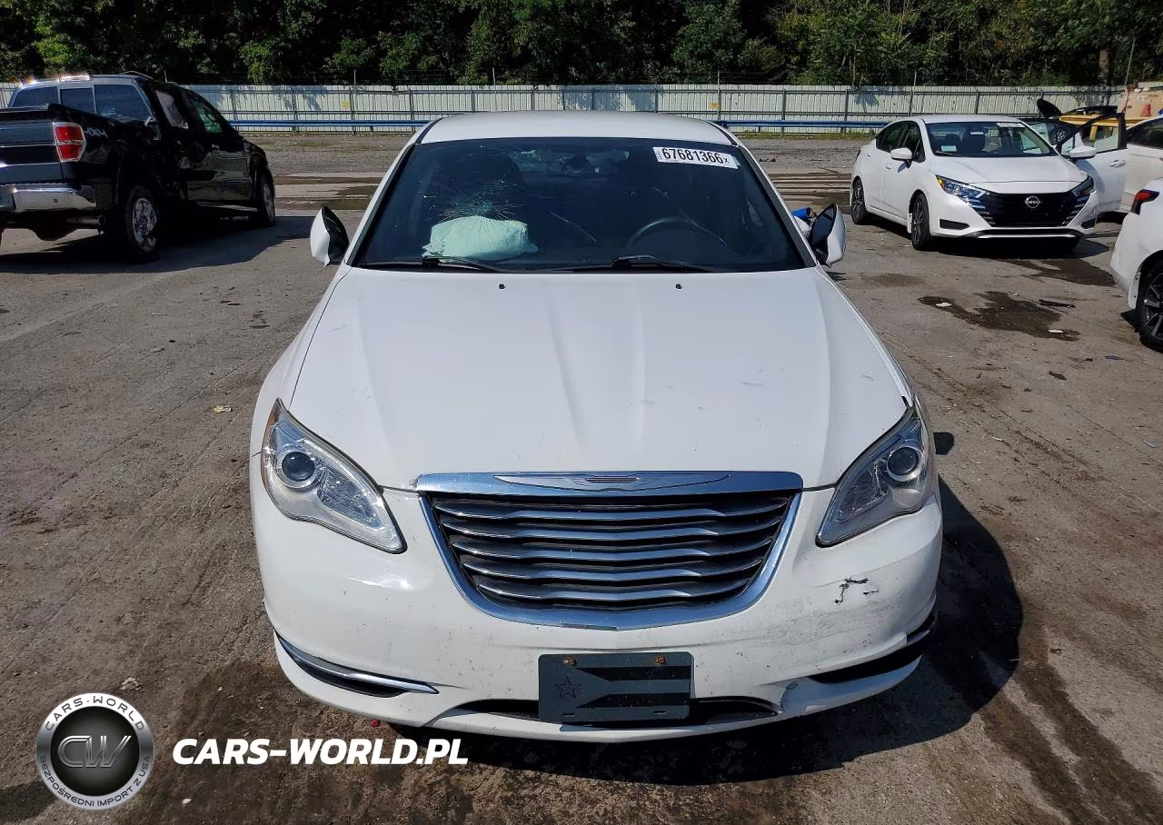 2012 Chrysler 200 Touring VIN:1C3CCBBB2CN299856 - 5