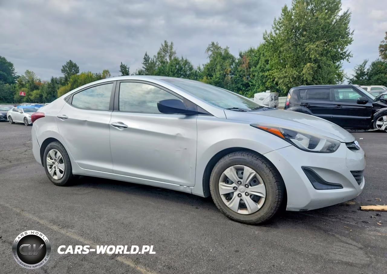 2016 Hyundai Elantra Se VIN:5NPDH4AE3GH701950 - 4