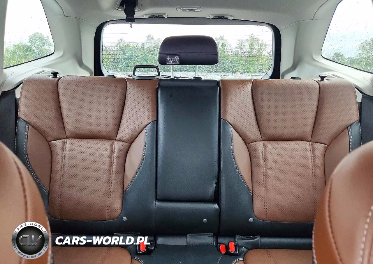 2023 Subaru Forester Touring VIN:JF2SKARC3PH538940 - 10
