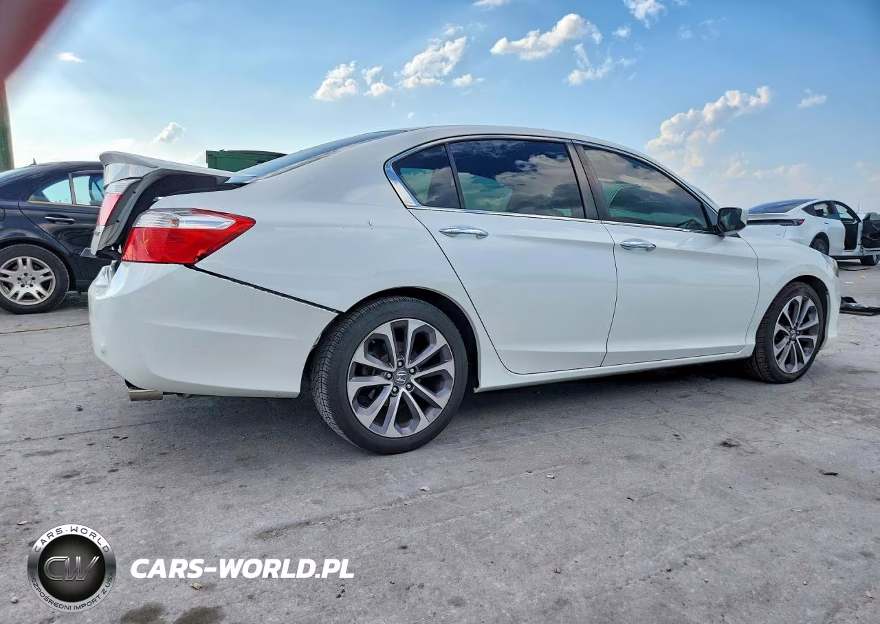 2015 Honda Accord Sport VIN:1HGCR2F50FA034106 - 3