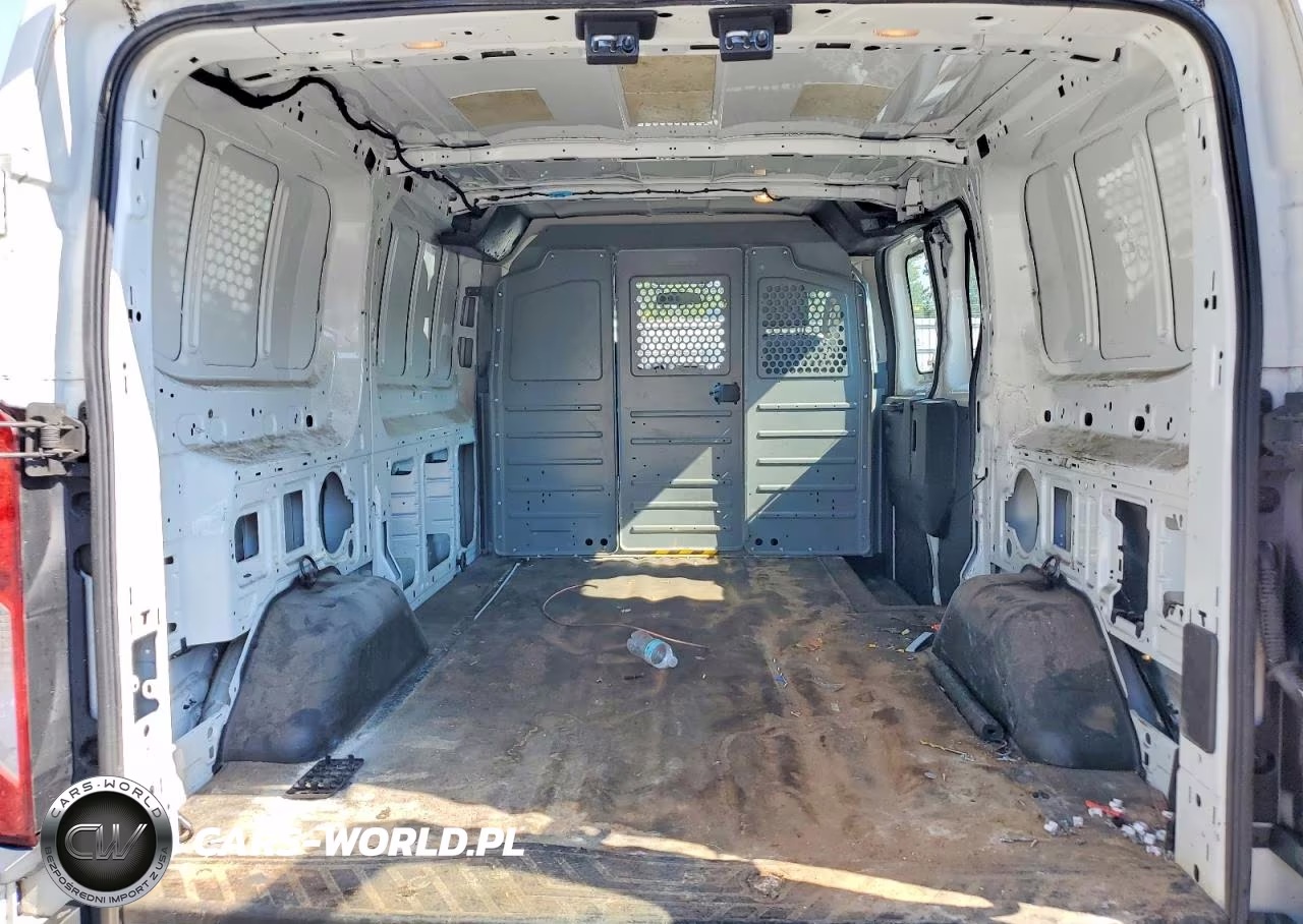 2015 Ford Transit 250 Delivery Van VIN:1FTNR1ZM1FKA83930 - 10