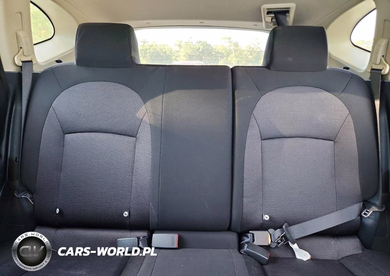 2011 Nissan Rogue S VIN:JN8AS5MT1BW572036 - 10