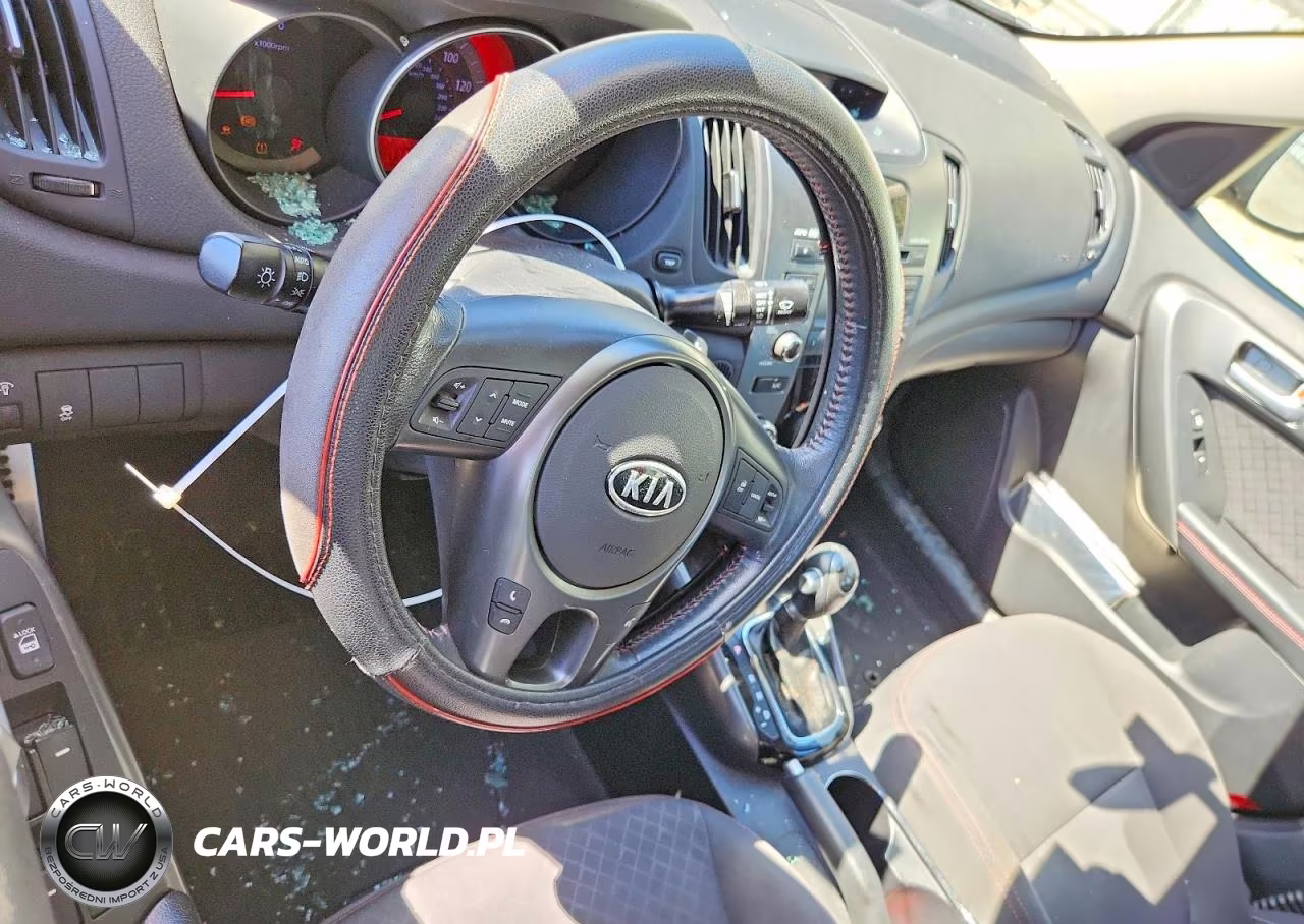 2012 Kia Forte Sx VIN:KNAFW4A30C5552742 - 9
