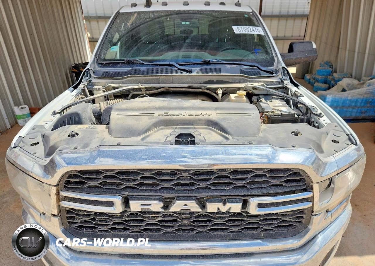 2022 Ram 2500 Tradesman VIN:3C6UR5HJ2NG370605 - 11