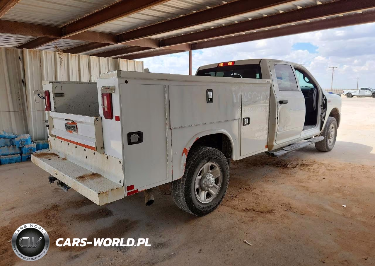 2022 Ram 2500 Tradesman VIN:3C6UR5HJ2NG370605 - 3
